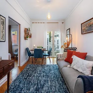 Apartment Whome | Estrela Family Perfect For Families & Friends, Lissabon
