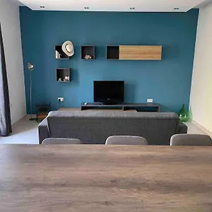 https://sunset-apt-modern-1-bedroom-apt-near-the-beach.qawrahotelsmalta.org