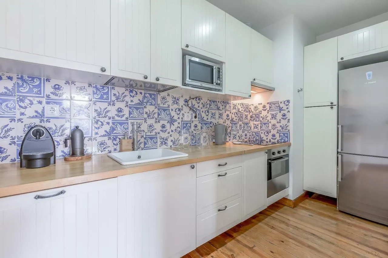 Lisbon Downtown Apartment Figueira Portugal